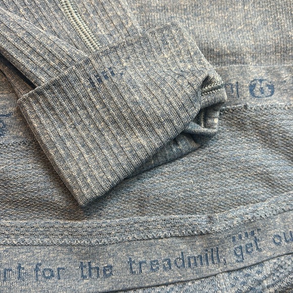 ✨Lululemon Athletica Run: Swiftly Tech Long Sleeve Limitless Blue Size 10 - Picture 14 of 16